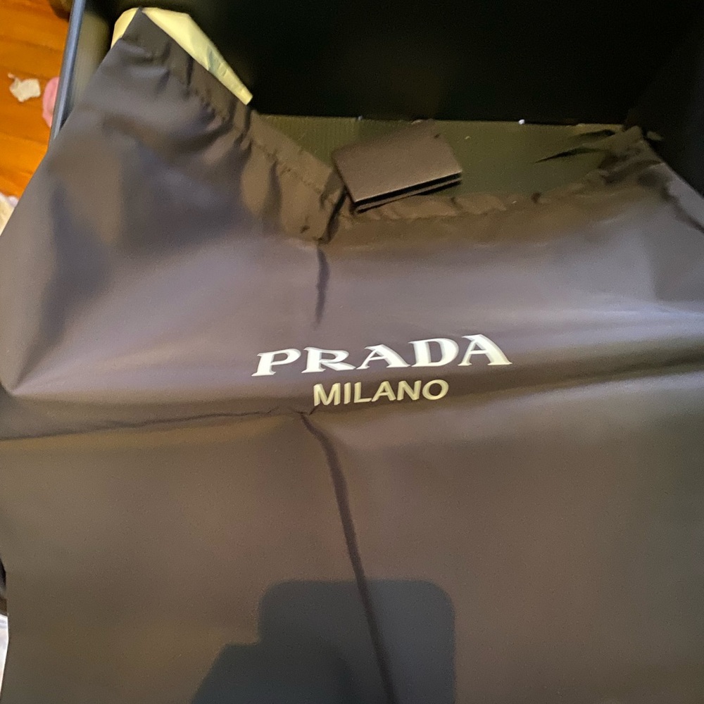 Authentic Prada shoes women’s size 6 - Picture 6 of 8